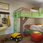 emeletes ágy világos zöld