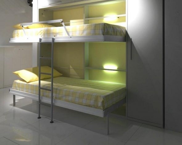 Összecsukható emeletes ágy