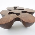 שולחן עץ מעוצב