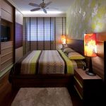 Vackert smalt sovrum design