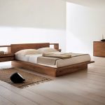 Moderni kahden hengen puinen sänky