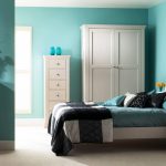 tonalità blu della camera da letto