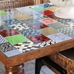 színes dekor asztal