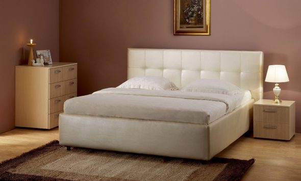 klasický model postele