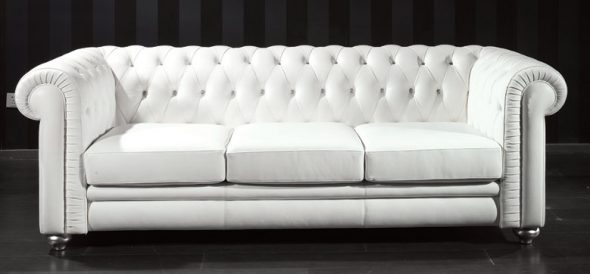 Fehér bőr kanapé