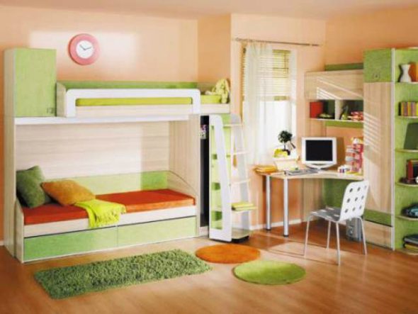 Mobili per bambini un letto solo con il secondo piano con una custodia