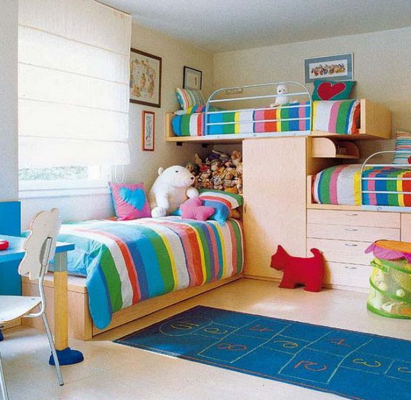 Camera per bambini compatta e accogliente