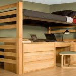 Loft postel pro dospělé v designu