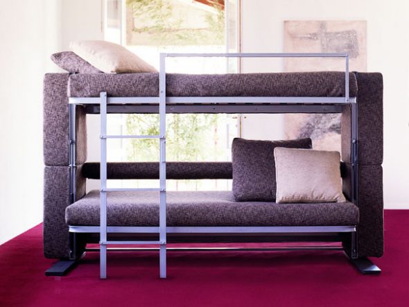Pro e contro dell'uso di un letto a castello per adulti