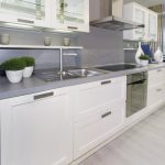 fehér konyha készlet belsőépítészet