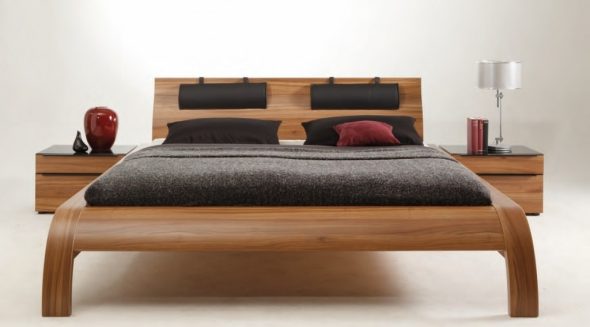 katil kayu moden