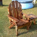design della sedia da giardino in legno