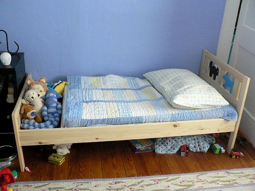 maak een bed voor kinderen