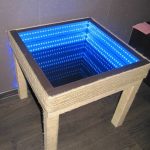 oneindige tafel blauwe achtergrondverlichting
