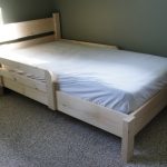 fából készült ágy