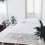 pallets van wit bed