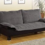 Katil sofa yang dilipat di bahagian dalaman yang padat