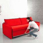 Sofa pengubah merah