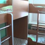 Perabot untuk katil kanak-kanak 2 tingkat