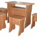 Kuchyňské stoličky z dřevotřískové desky