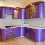 kuchyně fialová