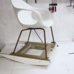 fauteuil à bascule blanc