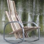 כסא נדנדה עץ צילום