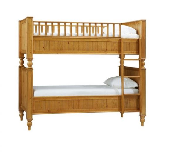 Katil tempat tidur kayu klasik yang cantik