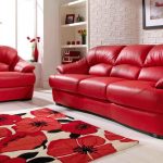sofa merah di pedalaman