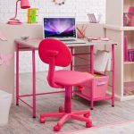 židle pro školáka růžové