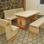 Zahradní lavičky a stoly