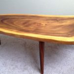 fából készült asztal nagy