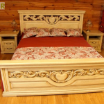 Přírodní bílý dubový nábytek pro vaše pohodlí
