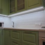 Verlichting in de keuken met fluorescentielampen