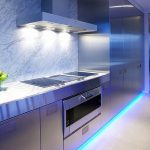 Alternativet för den kombinerade belysningen i köket