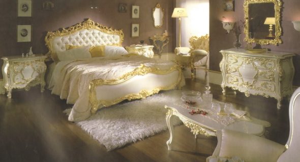 Valkoinen, jossa on kultaisen sisustuksen makuuhuoneen kalusteet
