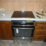 Pemasangan dapur dan oven