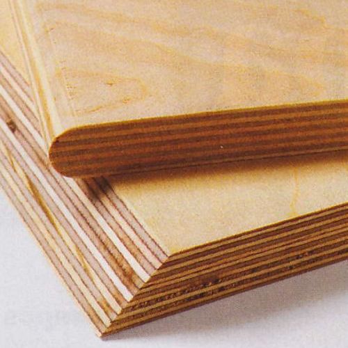 Finländsk plywood av hög kvalitet