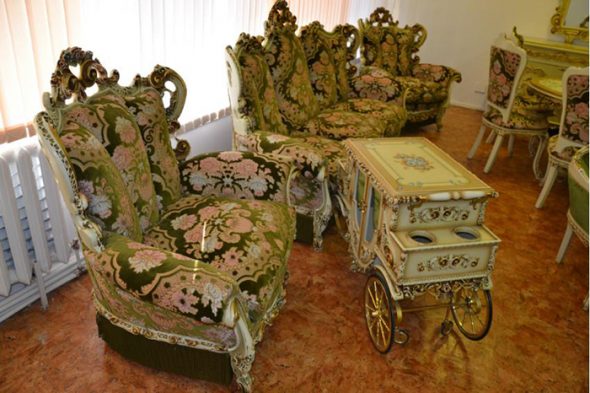 Královský luxus v obývacím pokoji
