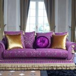 Sofa yang luar biasa dalam gaya etno