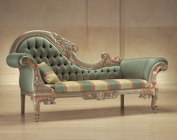 Epätavallinen barokki-sohva