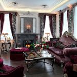 Luxusní burgundské bydlení v barokním stylu