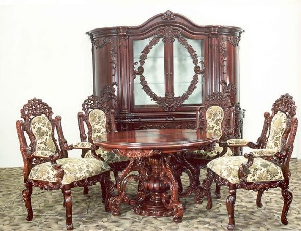 Elegáns olasz barokk bútorok