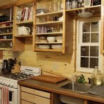 Perabot buatan sendiri yang selesa untuk dapur