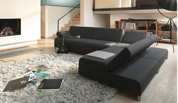 Sofa sudut hitam