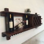 Kabinet wain kayu
