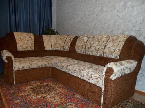 Kárpitos kanapé
