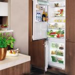 Réfrigérateur intégré à deux chambres