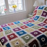 Háčkování patchwork - postel kryt
