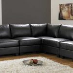 Sofa kulit hitam